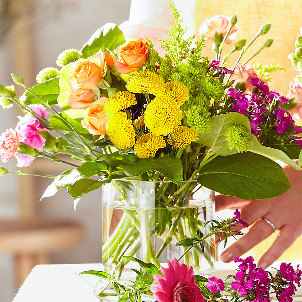 Bold & Bright – A Florist Original – Fleuriste Boutique Du Moulin, L'ile-perrot PQ