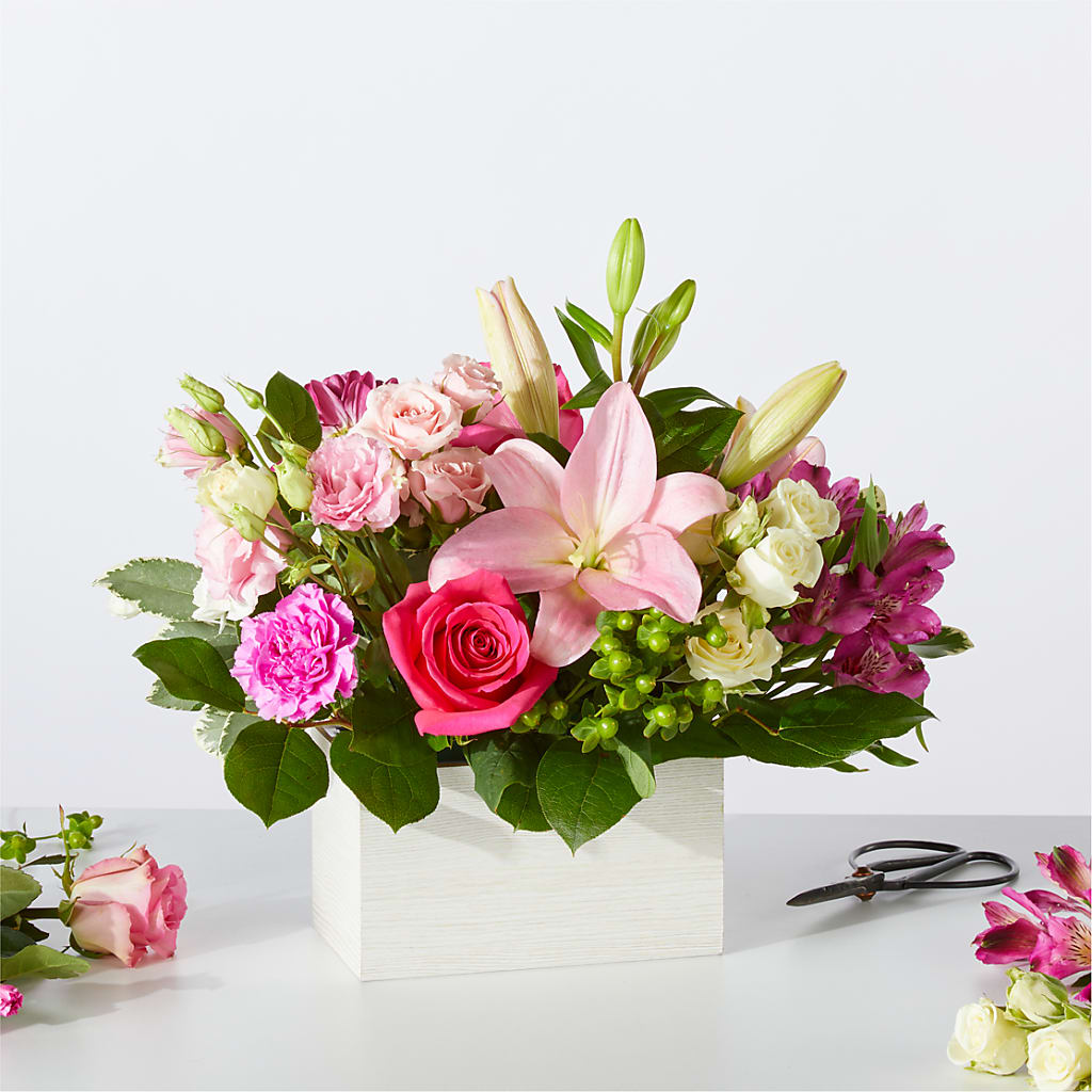 Sweetberry Box – A Florist Original – Fleuriste Boutique Du Moulin, L'ile-perrot PQ