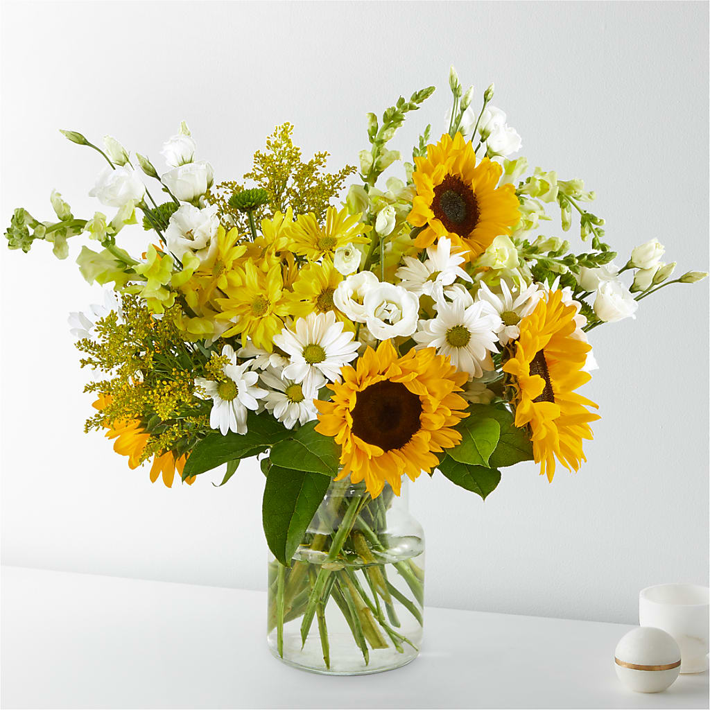 Hello Sunshine Bouquet – Fleuriste Boutique Du Moulin, L'ile-perrot PQ