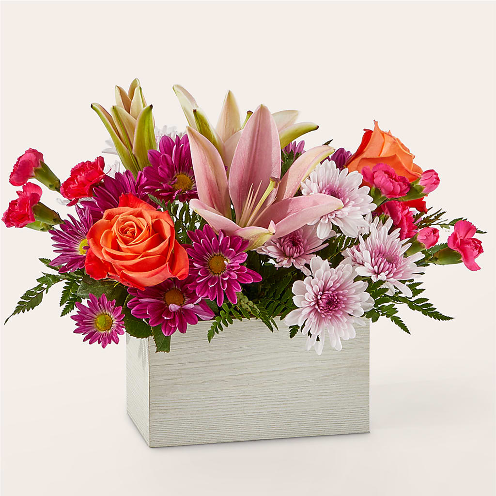 Light of My Life Box Bouquet – Fleuriste Boutique Du Moulin, L'ile-perrot PQ