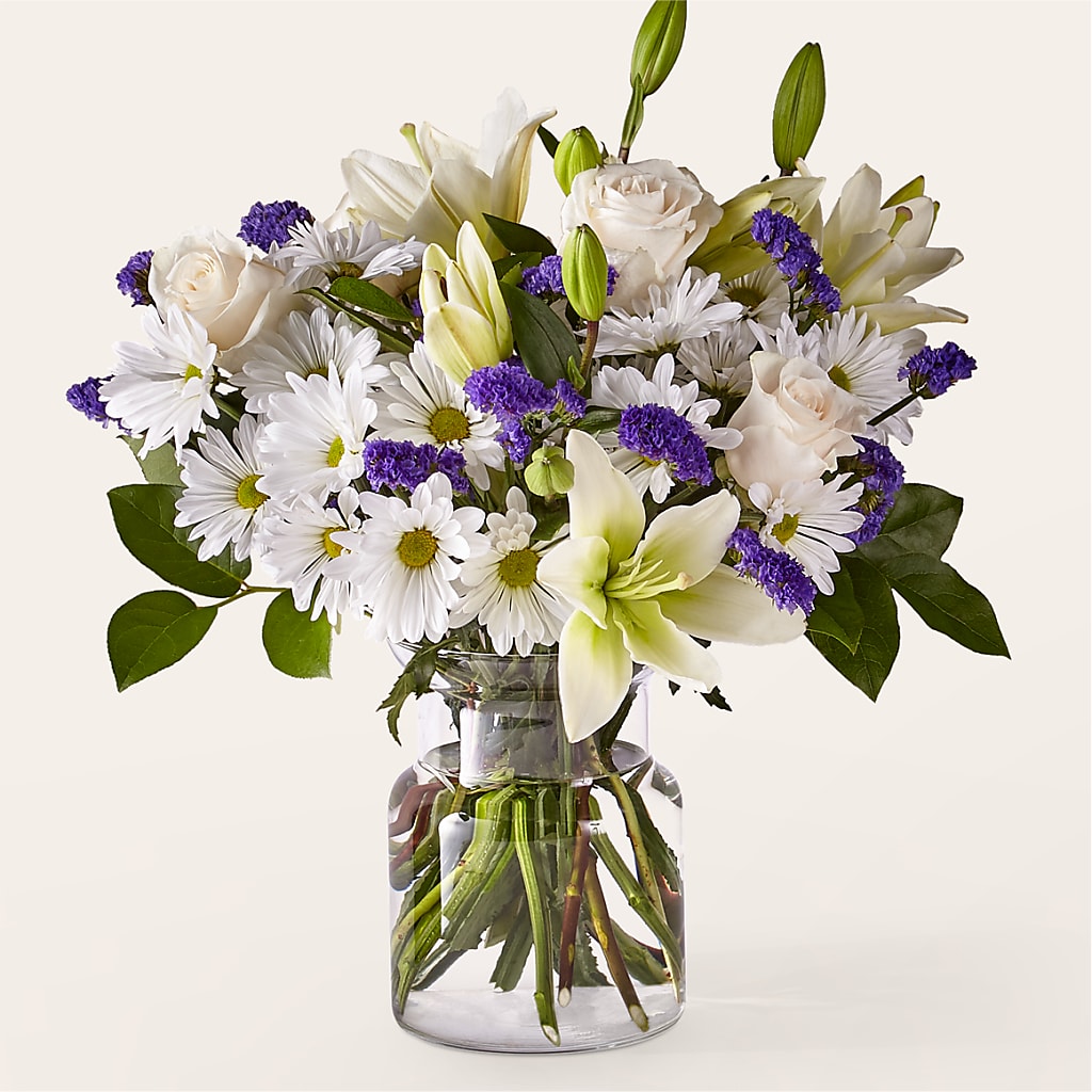 Beyond Blue Bouquet – Fleuriste Boutique Du Moulin, L'ile-perrot PQ