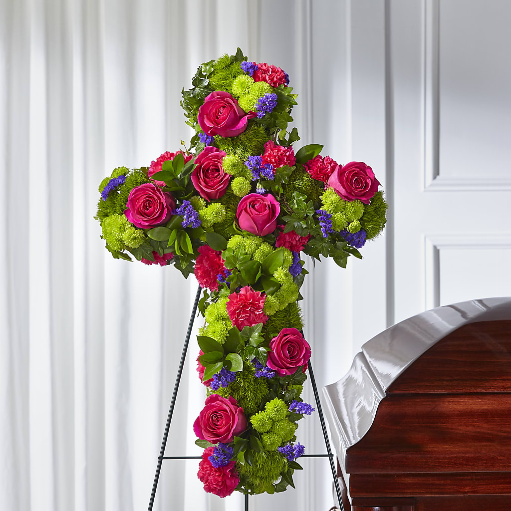 Tribute Rose Floral Cross – Fleuriste Boutique Du Moulin, L'ile-perrot PQ