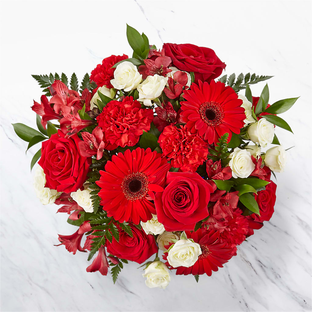 Hearts Embrace Bouquet – Fleuriste Boutique Du Moulin, L'ile-perrot PQ