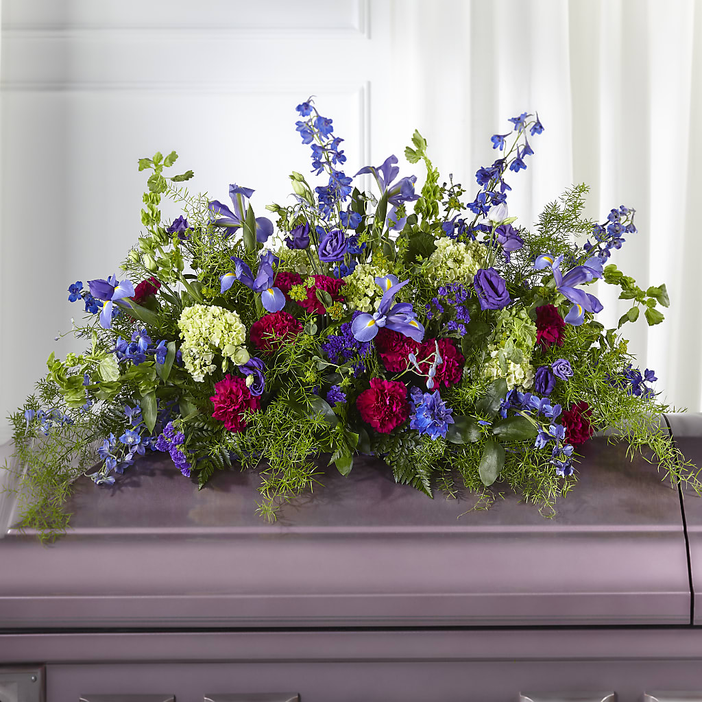 Always Treasured Casket Spray – Fleuriste Boutique Du Moulin, L'ile-perrot PQ