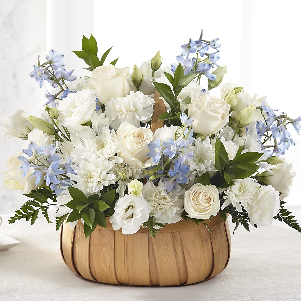 Sincerely Heartfelt Basket – Fleuriste Boutique Du Moulin, L'ile-perrot PQ