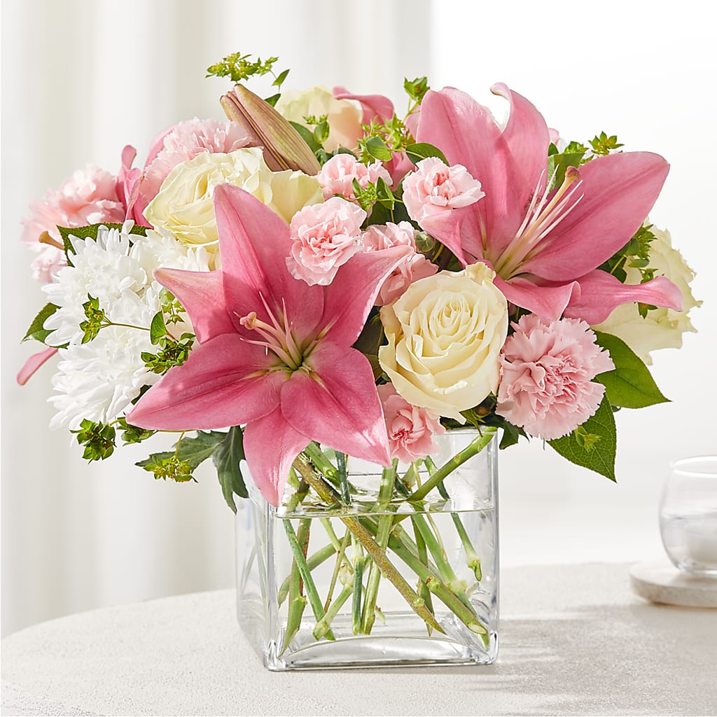 By Your Side Bouquet – Fleuriste Boutique Du Moulin, L'ile-perrot PQ