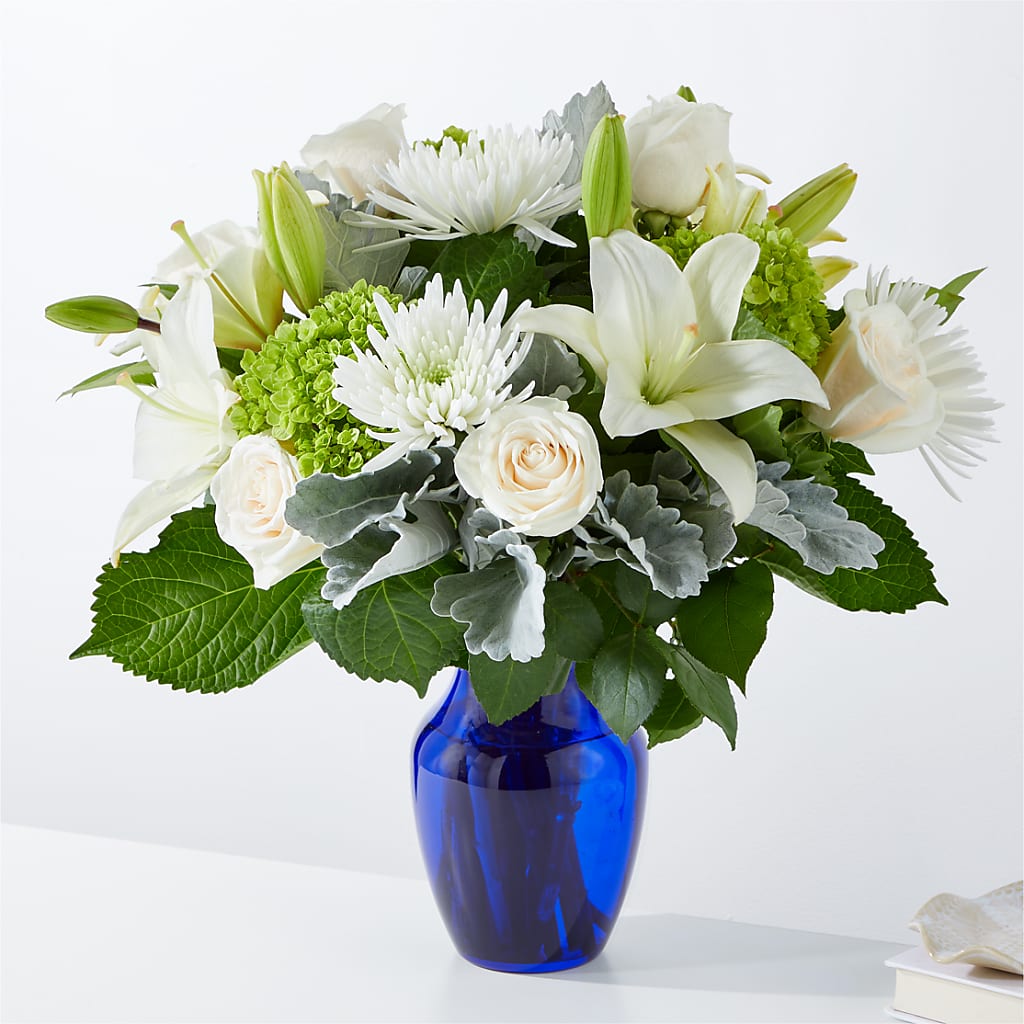 Snowy Dreams Bouquet – Fleuriste Boutique Du Moulin, L'ile-perrot PQ