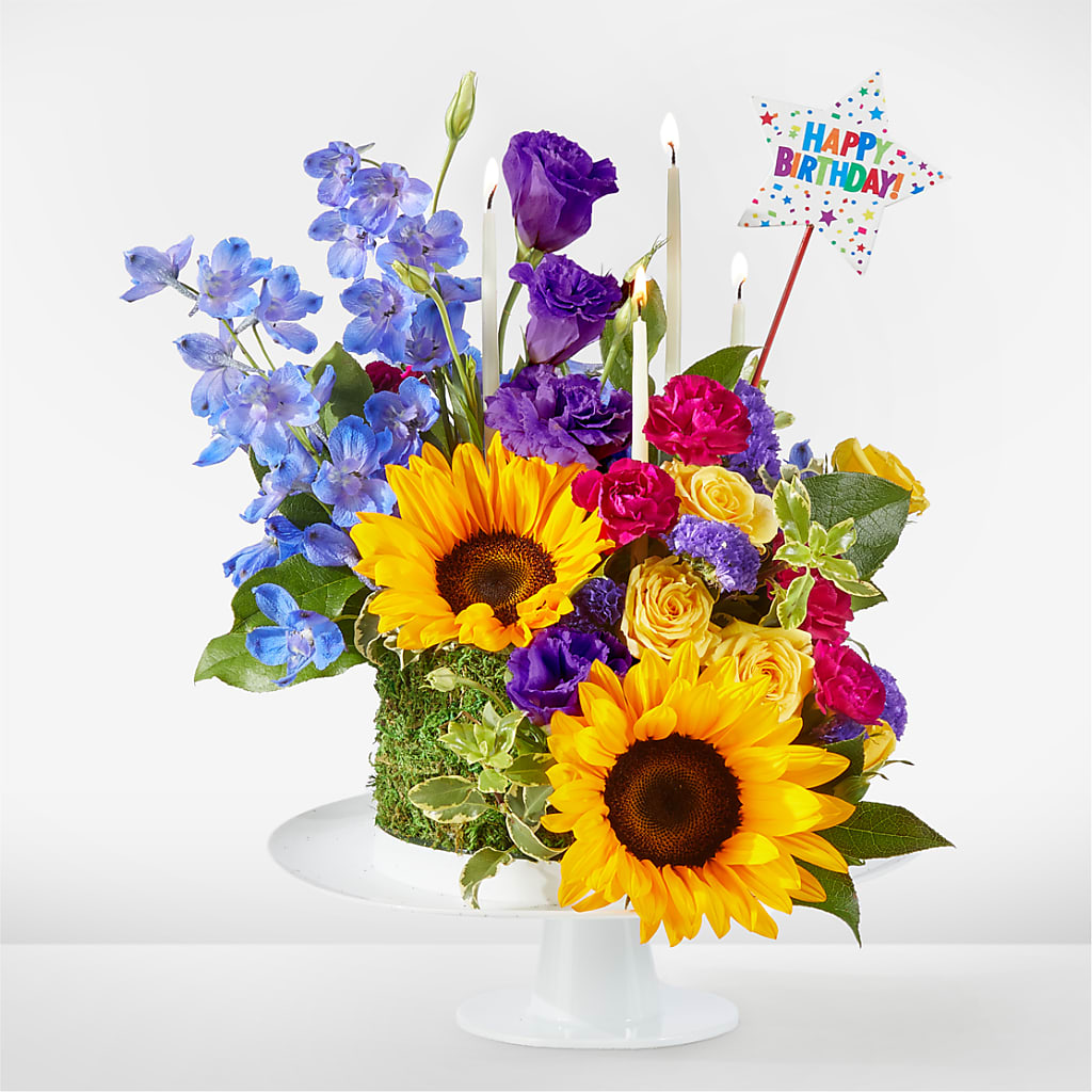 Star of the Day Floral Cake – Fleuriste Boutique Du Moulin, L'ile-perrot PQ