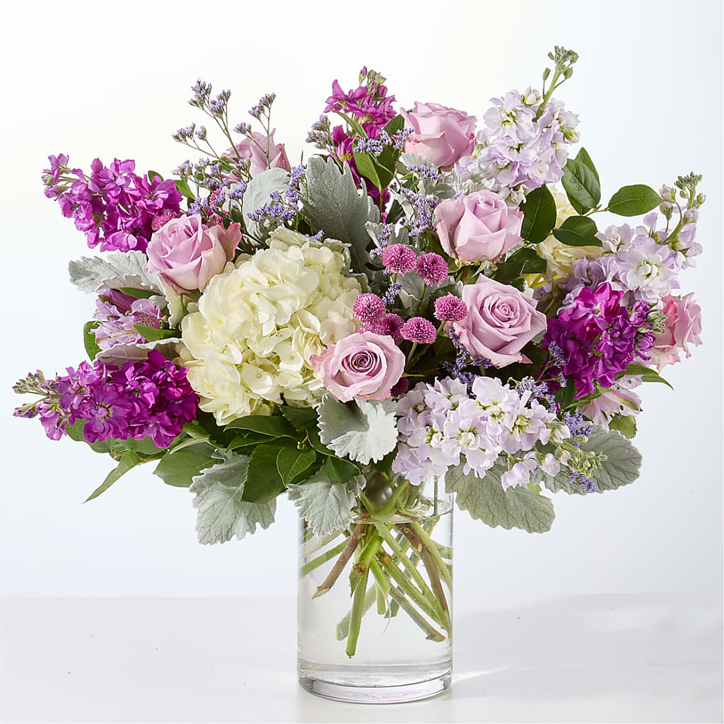 Empress Bouquet – Fleuriste Boutique Du Moulin, L'ile-perrot PQ
