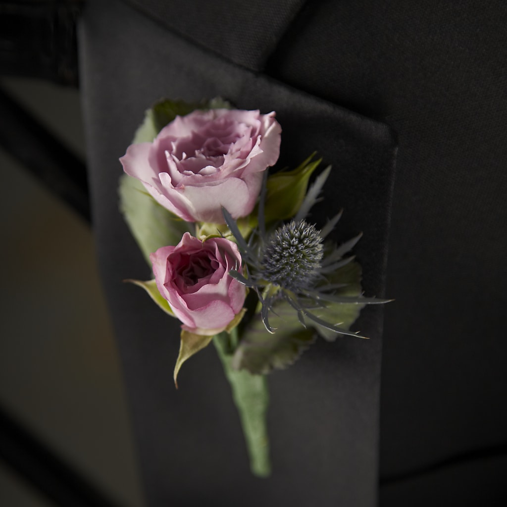 Veronica Boutonniere – Fleuriste Boutique Du Moulin, L'ile-perrot PQ