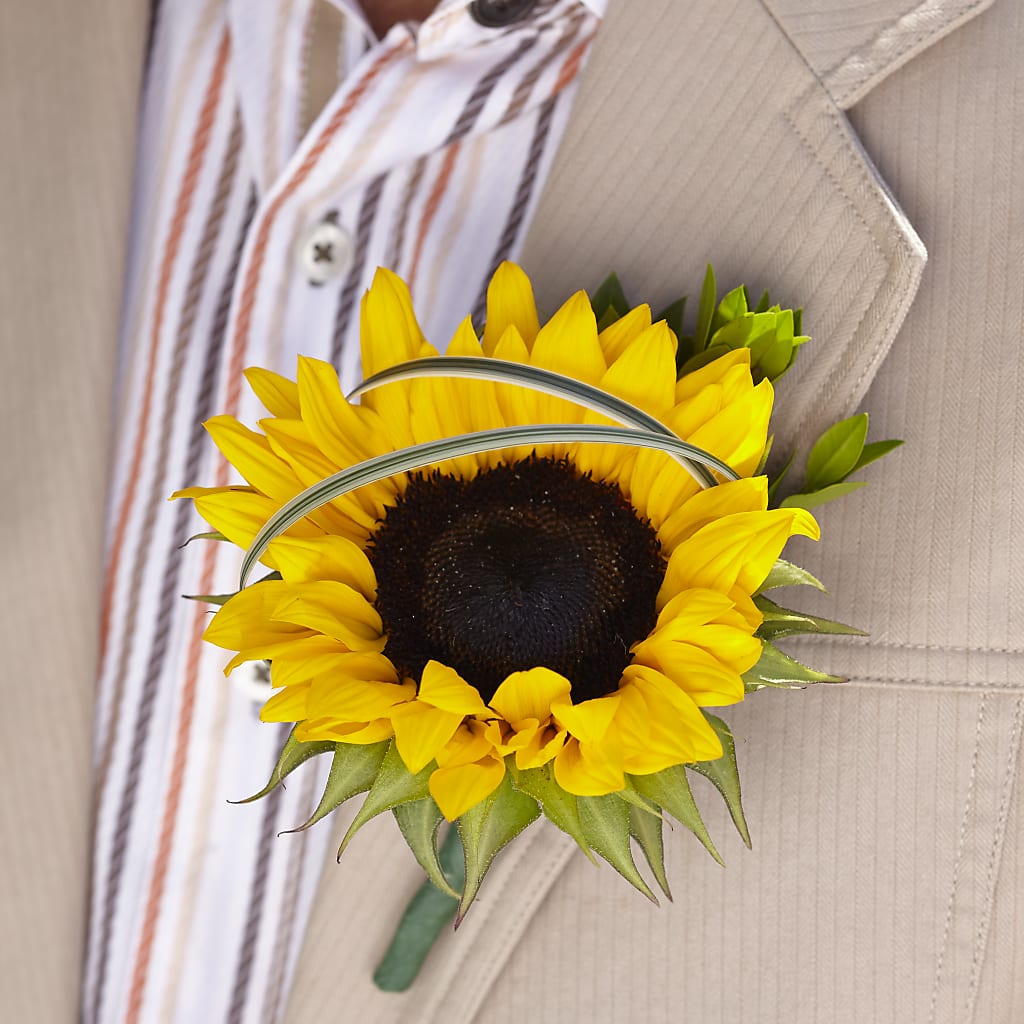 Free Spirit Boutonniere – Fleuriste Boutique Du Moulin, L'ile-perrot PQ