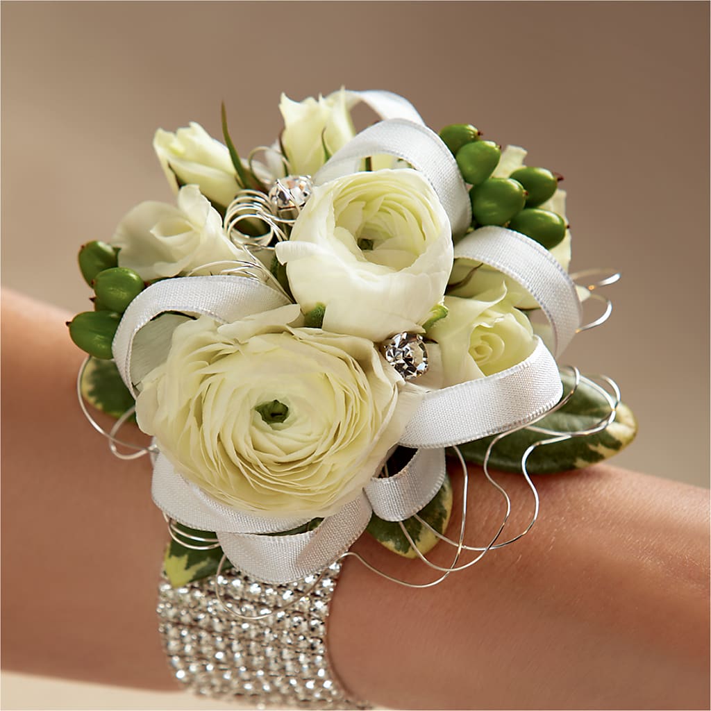 White Wedding Corsage – Fleuriste Boutique Du Moulin, L'ile-perrot PQ