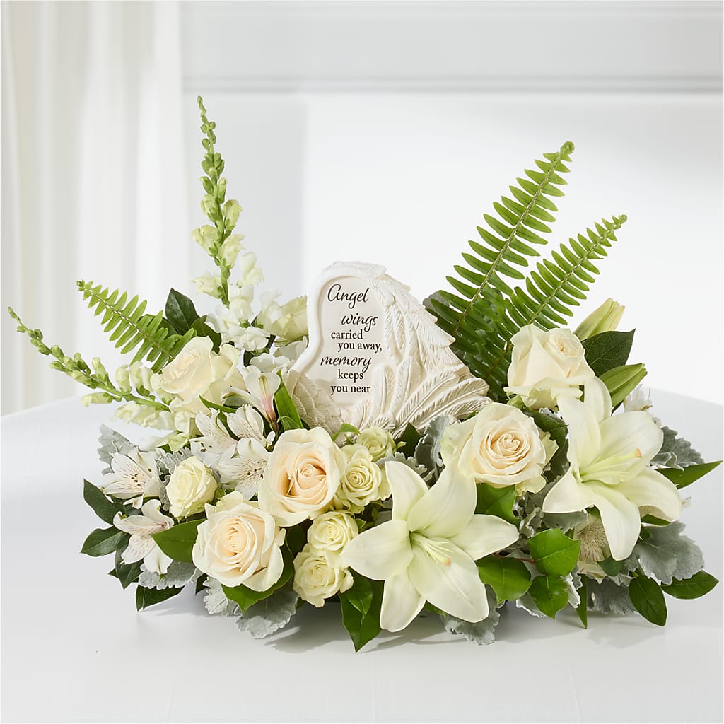 Holding You Close Arrangement –  Fleuriste Boutique Du Moulin, L'ile-perrot PQ