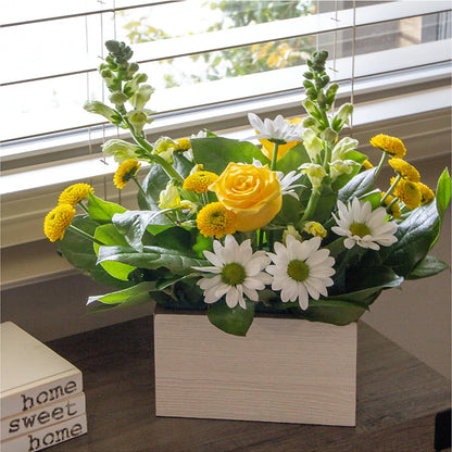 Sun Salutation Box Bouquet –  Fleuriste Boutique Du Moulin, L'ile-perrot PQ