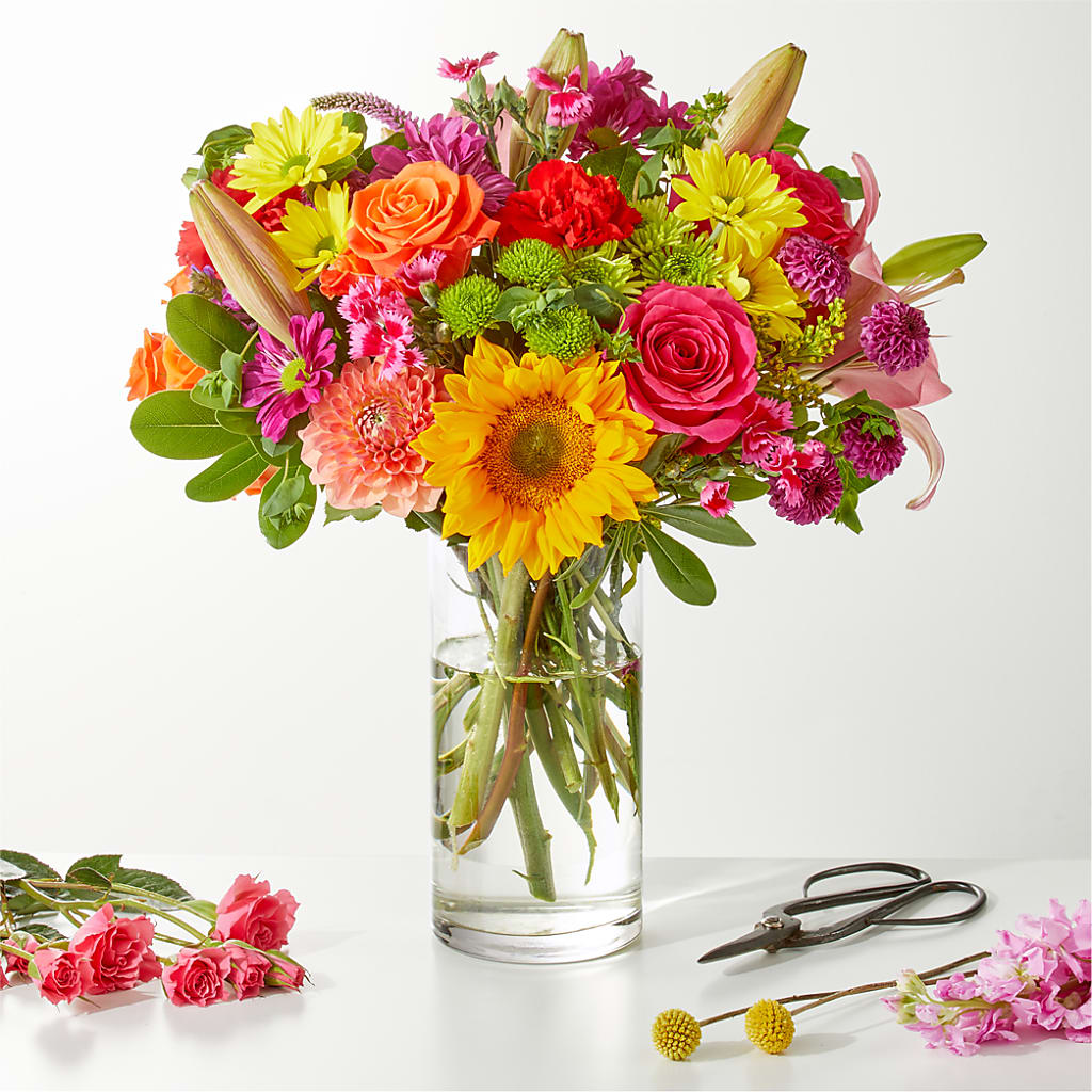 Cue the Confetti - A Florist Original –  Fleuriste Boutique Du Moulin, L'ile-perrot PQ