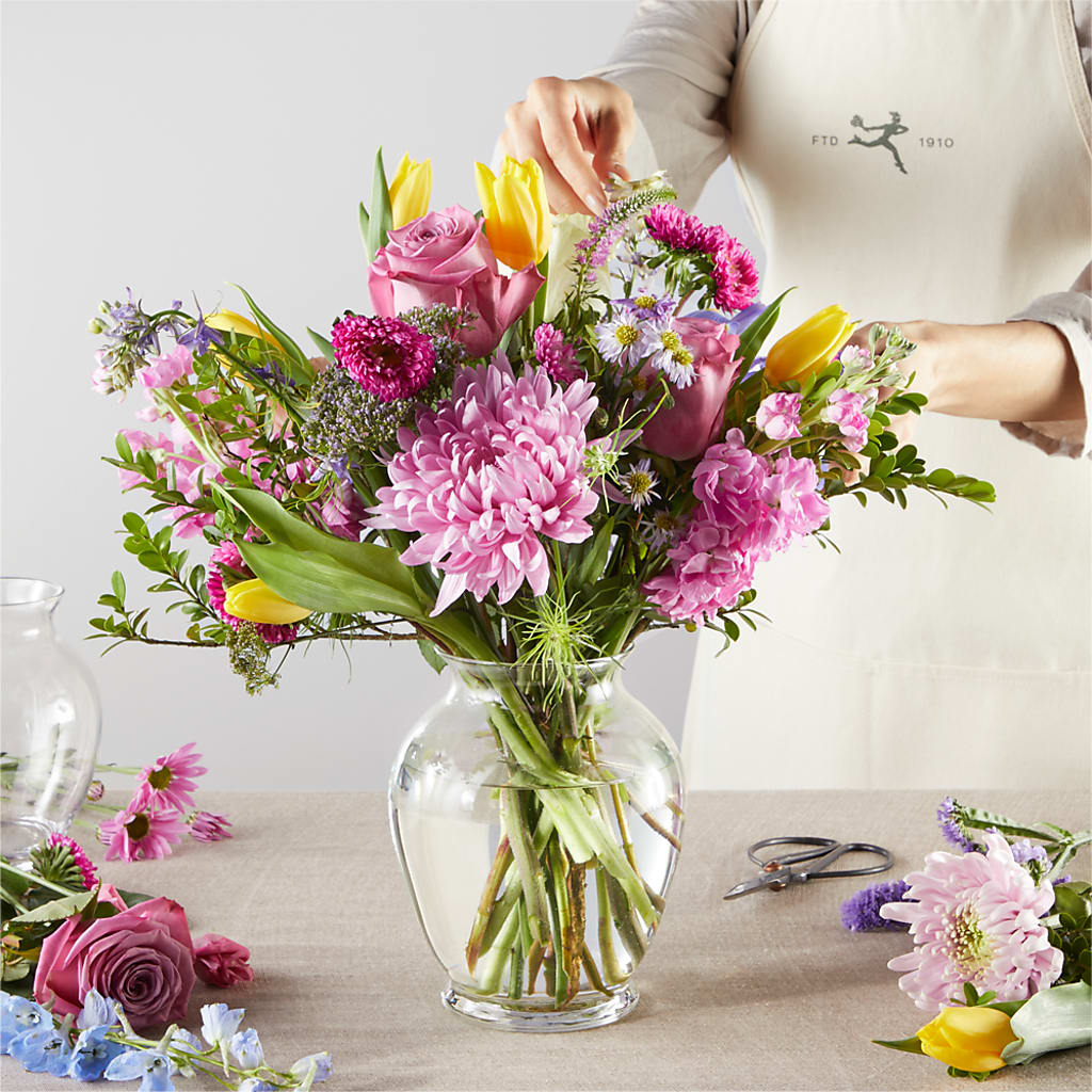 Pastel Tradition - A Florist Original –  Fleuriste Boutique Du Moulin, L'ile-perrot PQ