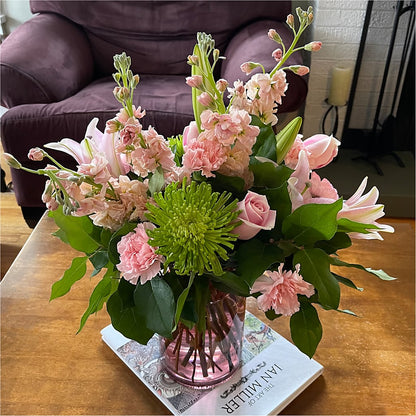 Pretty in Pink Bouquet –  Fleuriste Boutique Du Moulin, L'ile-perrot PQ