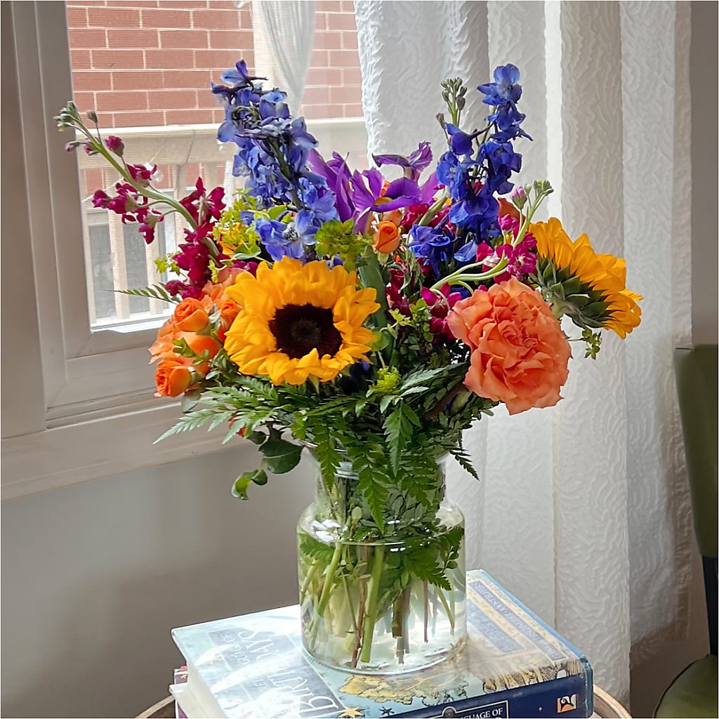 Rays of Life Bouquet –  Fleuriste Boutique Du Moulin, L'ile-perrot PQ