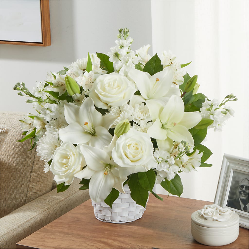 Peaceful Reflections Arrangement –  Fleuriste Boutique Du Moulin, L'ile-perrot PQ