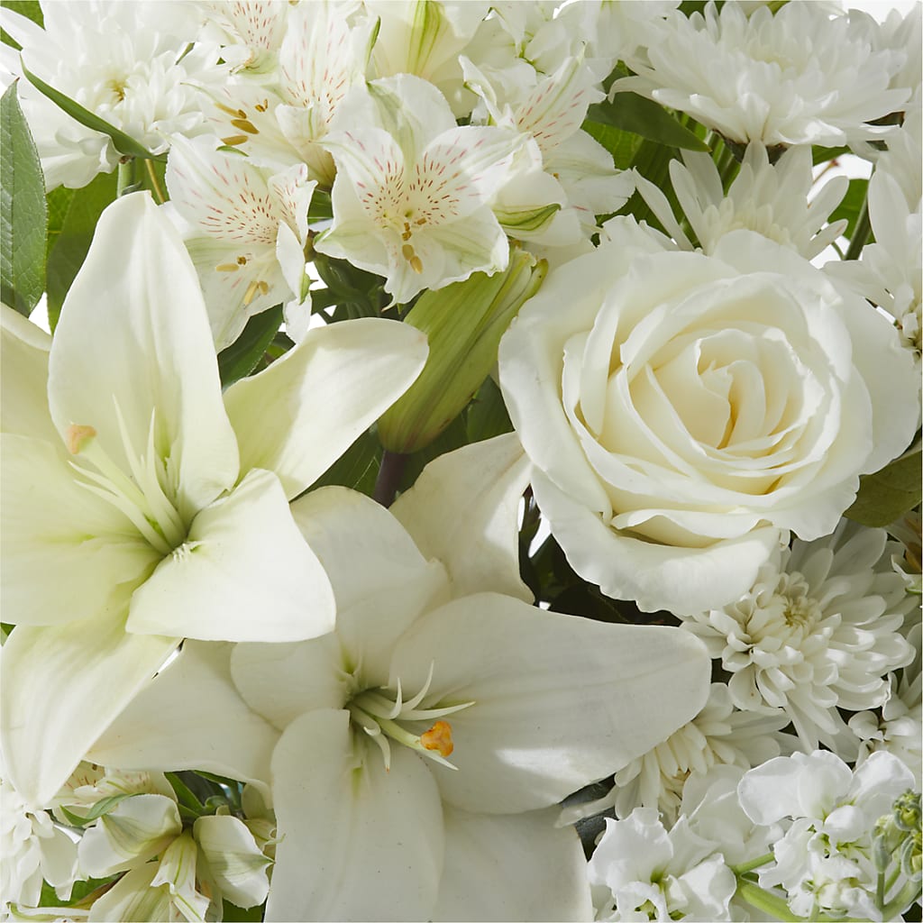 Peaceful Reflections Arrangement –  Fleuriste Boutique Du Moulin, L'ile-perrot PQ