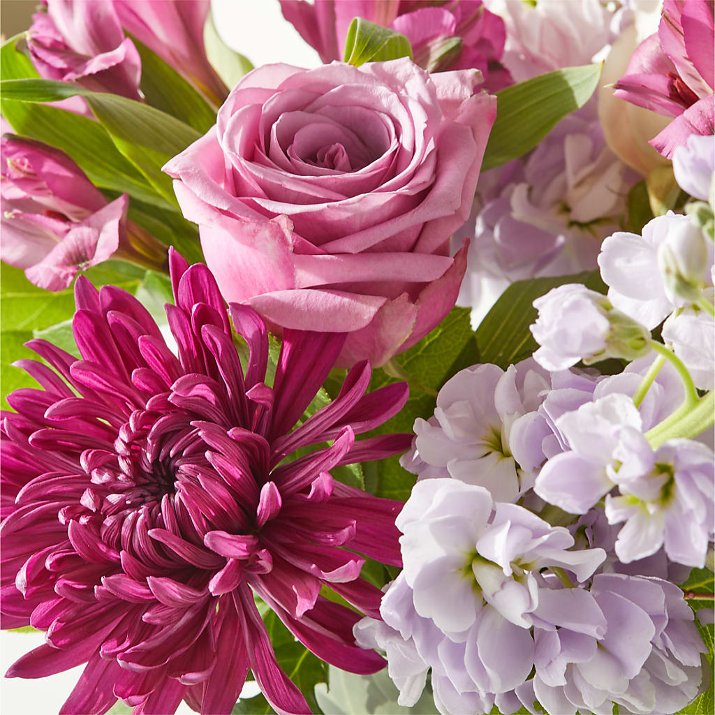 Amethyst Dreams Bouquet –  Fleuriste Boutique Du Moulin, L'ile-perrot PQ