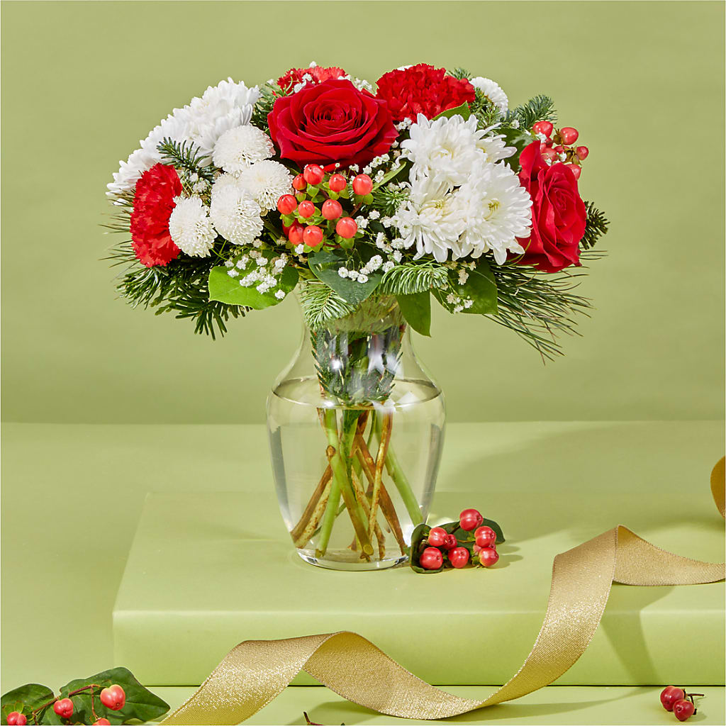 Chance of Flurries Bouquet –  Fleuriste Boutique Du Moulin, L'ile-perrot PQ