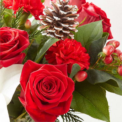Oh So Jolly Bouquet –  Fleuriste Boutique Du Moulin, L'ile-perrot PQ
