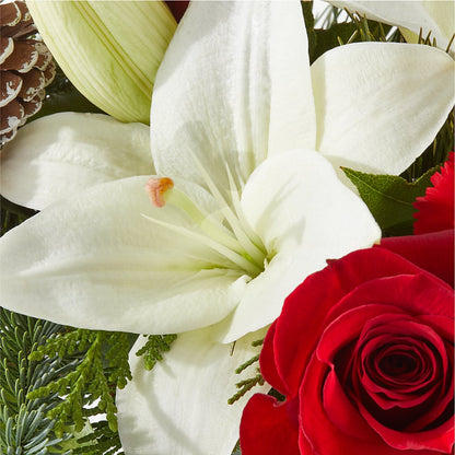 Oh So Jolly Bouquet –  Fleuriste Boutique Du Moulin, L'ile-perrot PQ