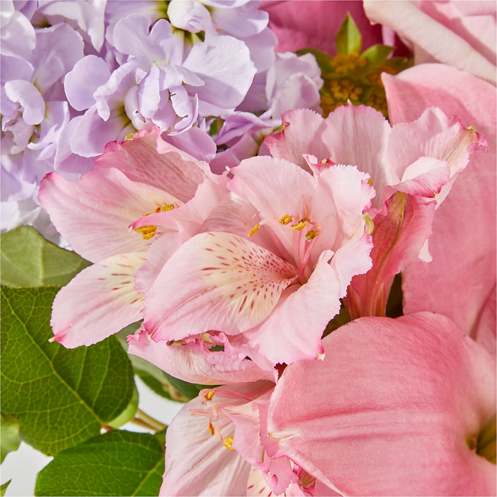 The Crown Jewel Bouquet –  Fleuriste Boutique Du Moulin, L'ile-perrot PQ