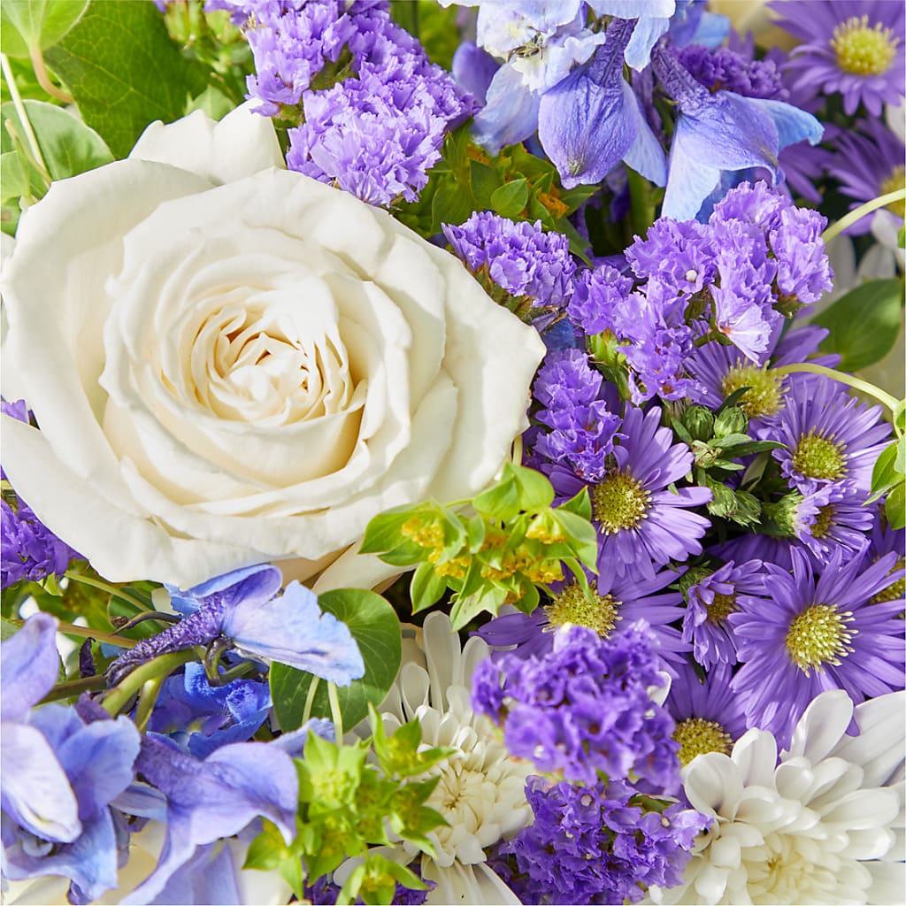 Genuine Gestures Bouquet –  Fleuriste Boutique Du Moulin, L'ile-perrot PQ
