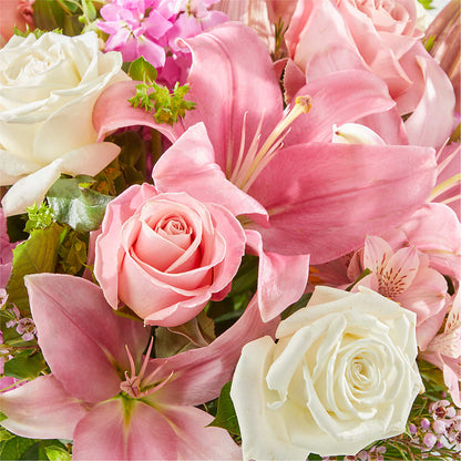 Ethereal Beauty Bouquet –  Fleuriste Boutique Du Moulin, L'ile-perrot PQ