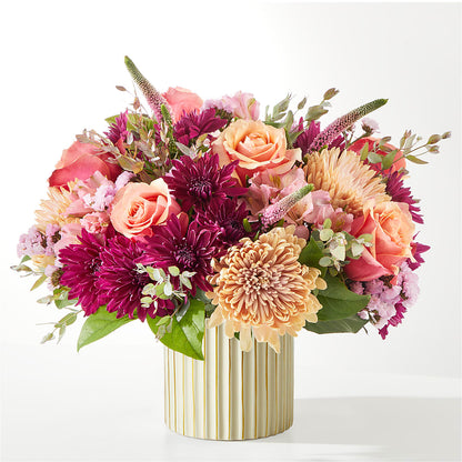 Berry Cobbler Bouquet with Ivory Vase –  Fleuriste Boutique Du Moulin, L'ile-perrot PQ