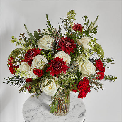 Favorite Traditions Bouquet –  Fleuriste Boutique Du Moulin, L'ile-perrot PQ