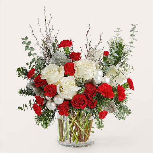 Trimming the Tree Bouquet –  Fleuriste Boutique Du Moulin, L'ile-perrot PQ