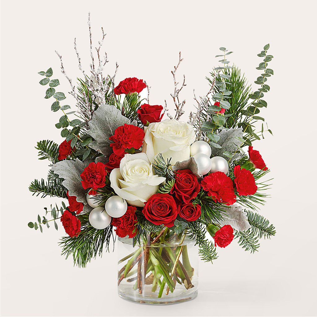 Trimming the Tree Bouquet –  Fleuriste Boutique Du Moulin, L'ile-perrot PQ